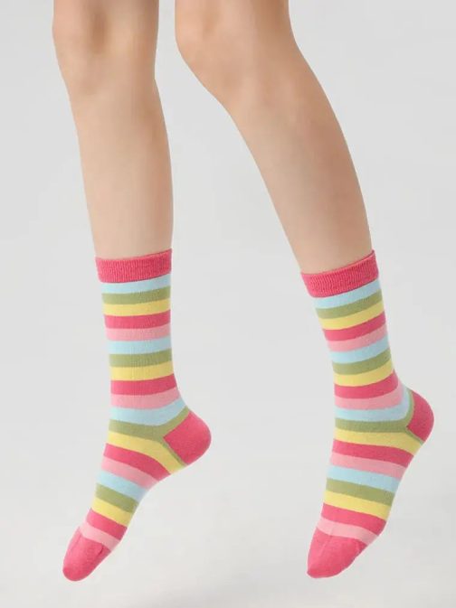 3 PCS Rainbow Mid-tube Socks - Image 11