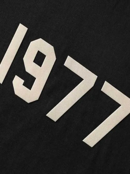 1977 Essentials T-shirt - Image 4